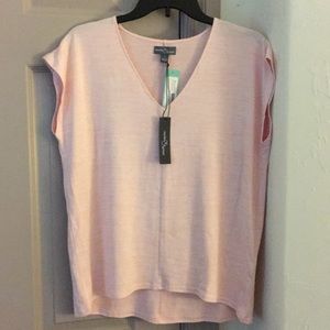 Market & Spruce Tarza V neck knit top